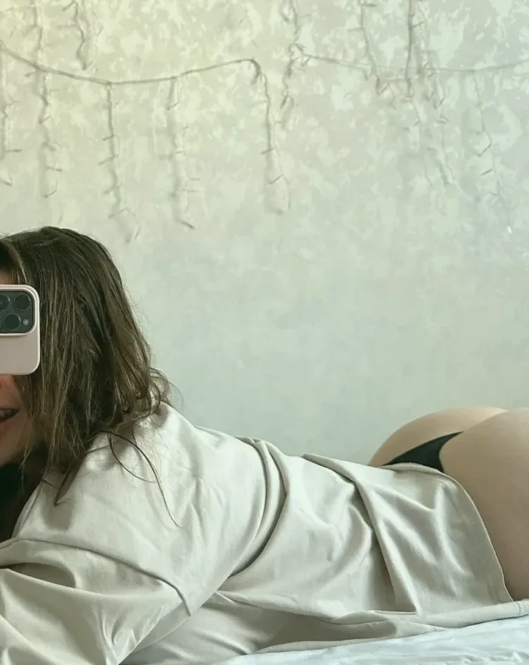 Celina, 21