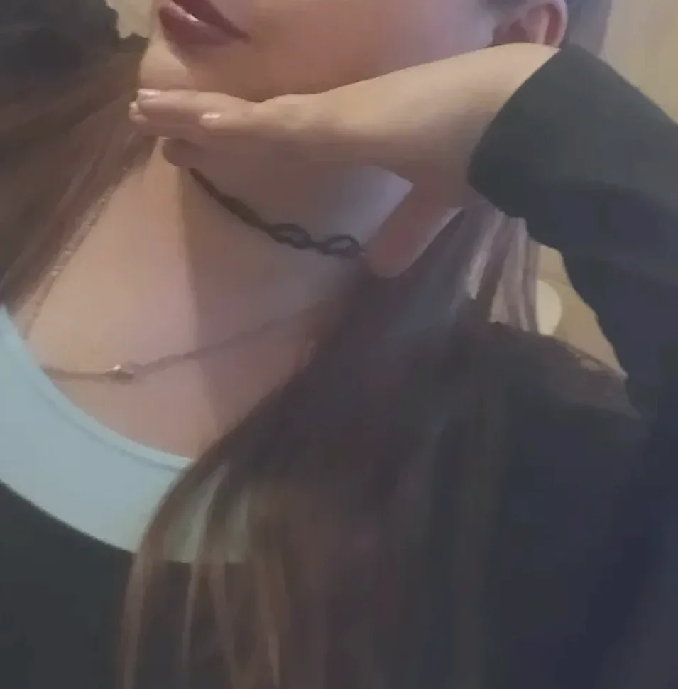 Greta, 28