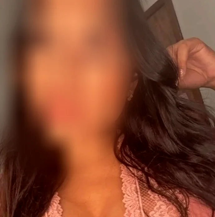 Helena, 29