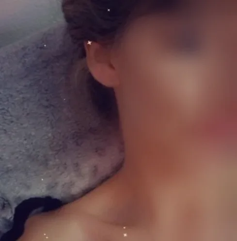 Nadja, 26